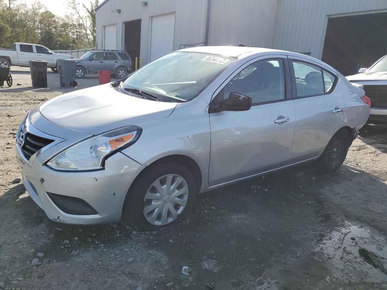 Изображение 1 2015 NISSAN VERSA S 2015 с VIN 3N1CN7AP4FL839621