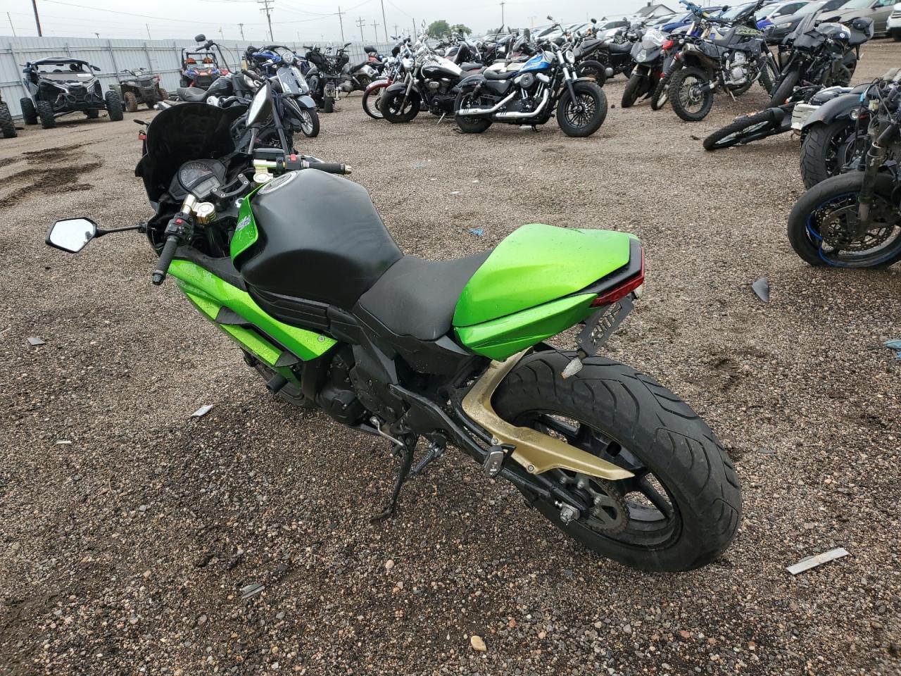 Image 3 of Kawasaki Ex650 F 2017 with VIN JKAEXEF10EDA17604