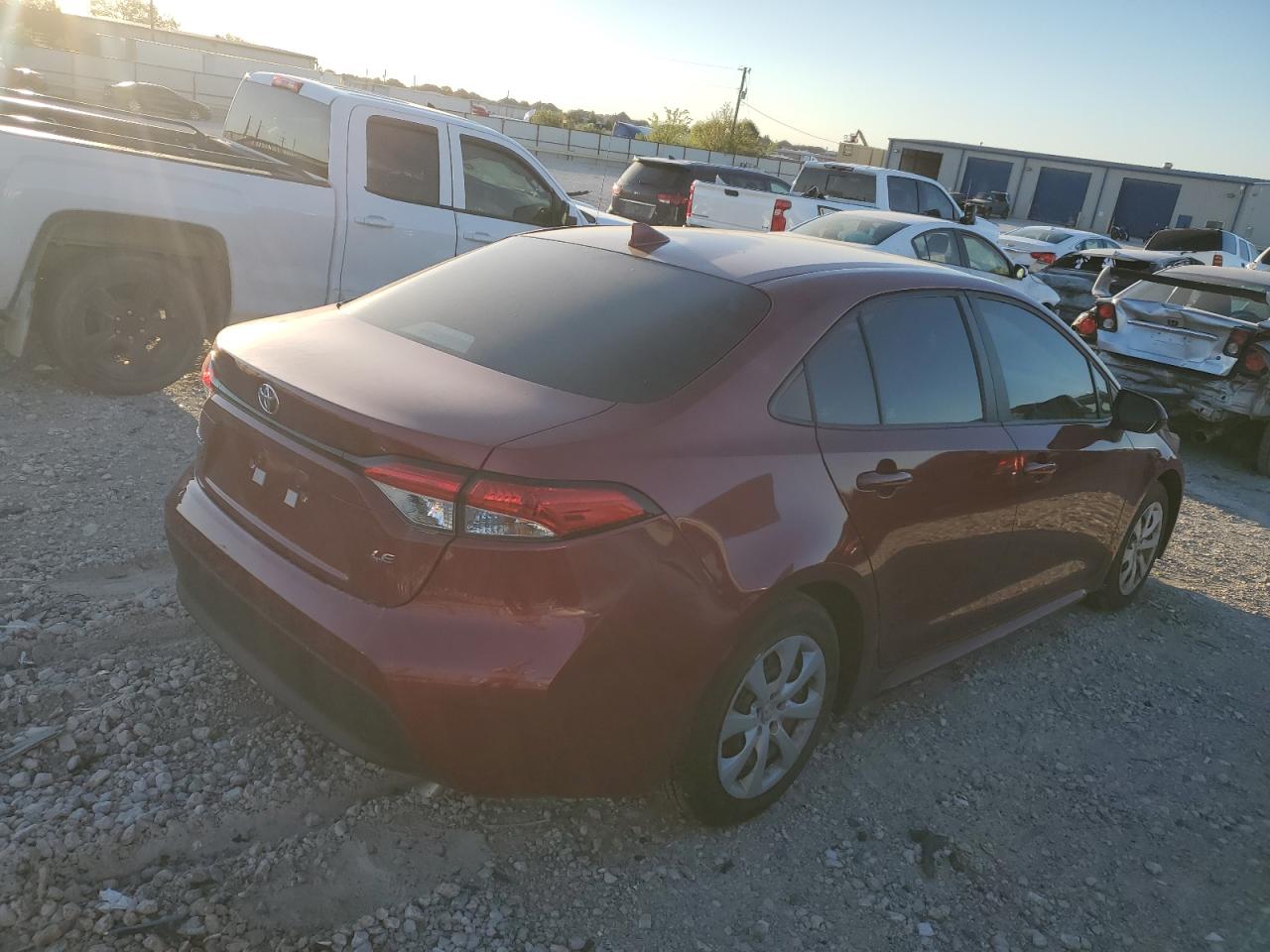 Изображение 3 2023 TOYOTA COROLLA LE 2023 с VIN 5YFB4MDE0PP000512
