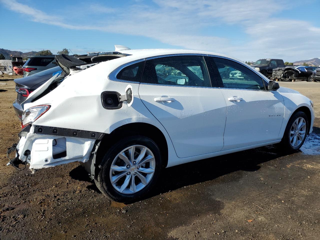 Изображение 3 2023 CHEVROLET MALIBU LT 2023 с VIN 1G1ZD5ST9PF228403
