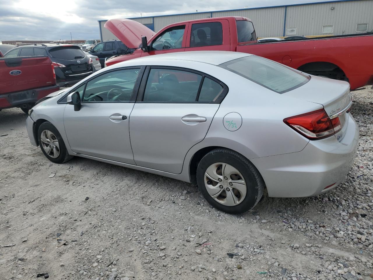 Image 2 of 2013 HONDA CIVIC LX 2013 with VIN 2HGFB2F51DH566352