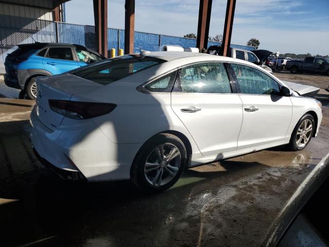 Image 3 of 2019 HYUNDAI SONATA LIMITED 2019 with VIN 5NPE34AF3KH747332
