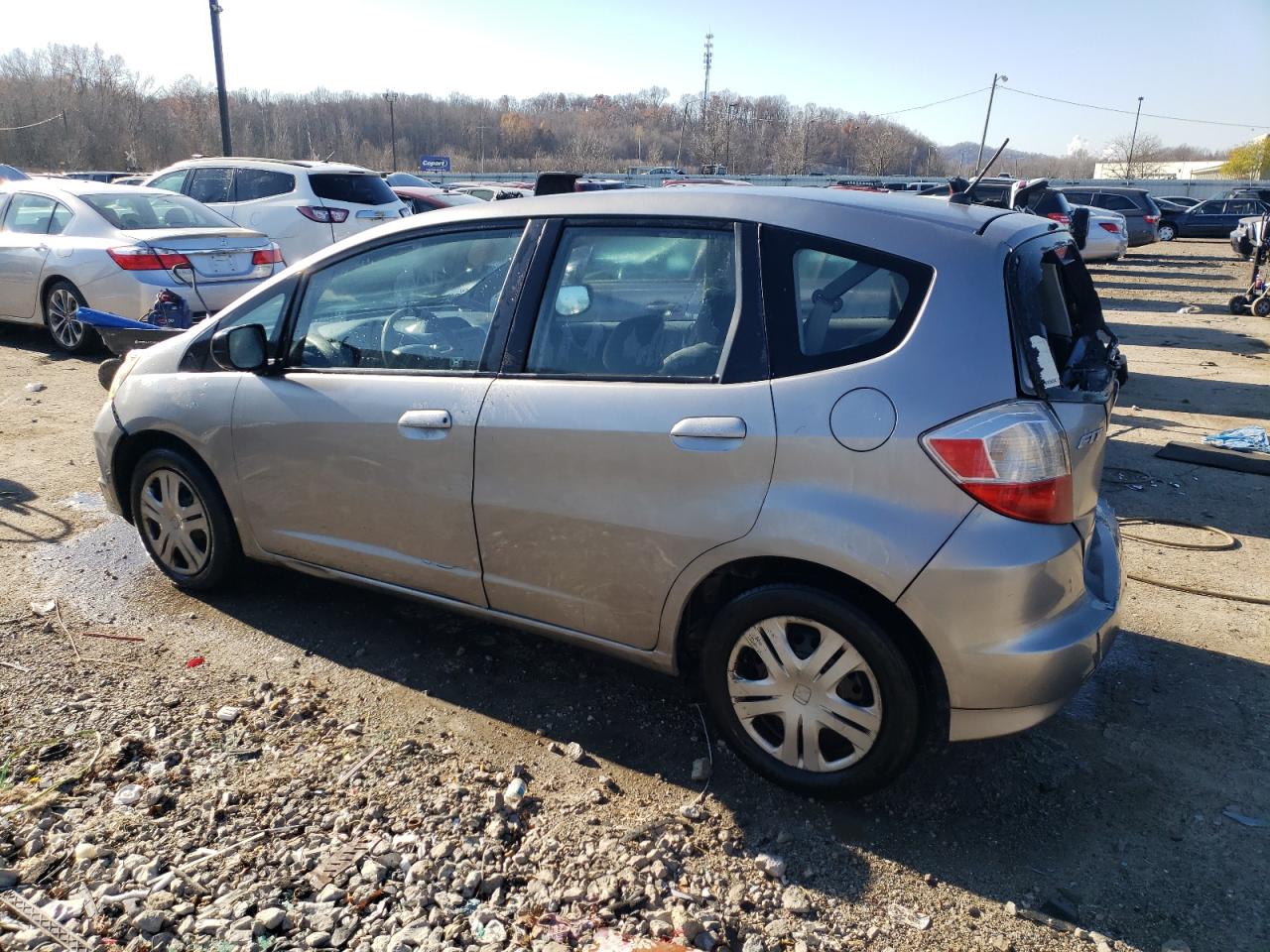Изображение 2 2010 HONDA FIT  2010 с VIN JHMGE8H24AC035319