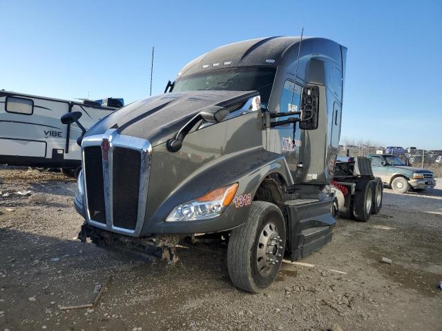 Image 2 of 2022 KENWORTH CONSTRUCTION T680 2022 with VIN 1XKYDP9X5NJ173051