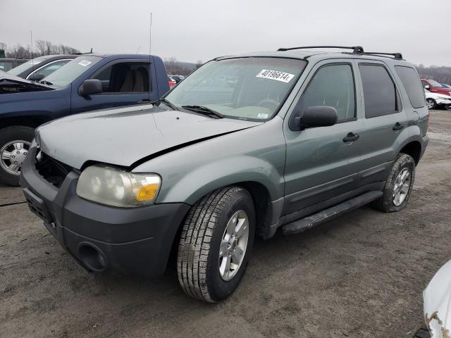 Image 1 of 2005 FORD ESCAPE XLT 2005 with VIN 1FMCU93155KB31992