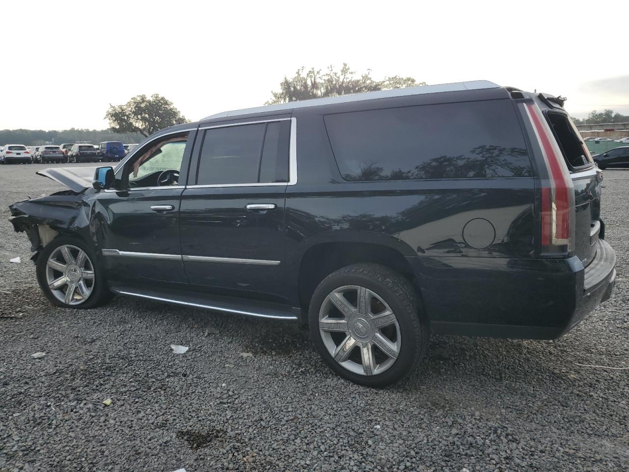 Obraz 2 z 2018 CADILLAC ESCALADE ESV LUXURY 2018 z VIN 1GYS3HKJ7JR333274