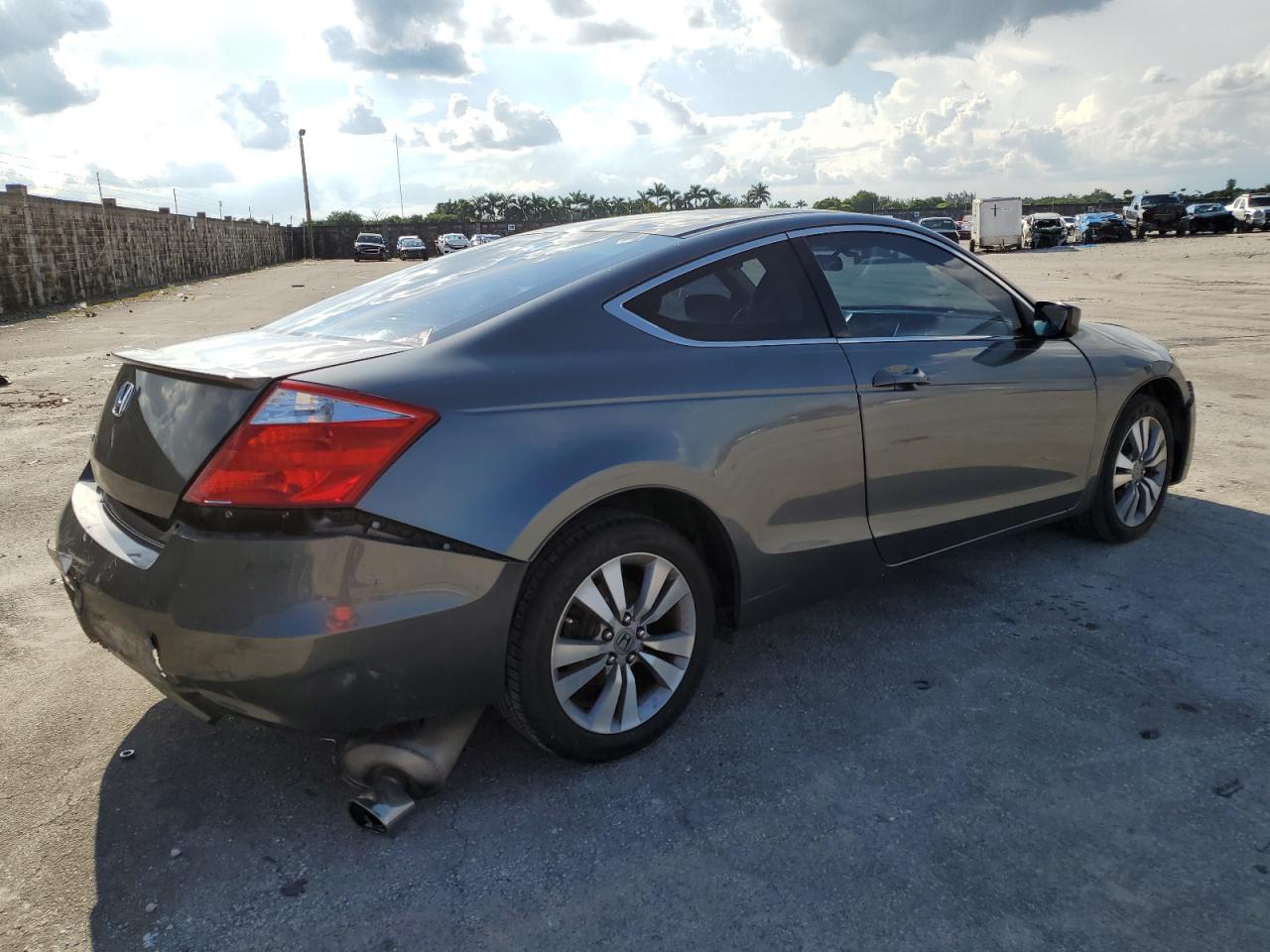 Image 3 of 2009 HONDA ACCORD LX 2009 with VIN 1HGCS12389A025967