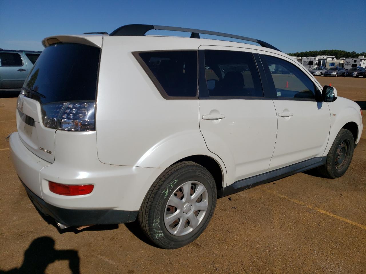 Obraz 3 z 2012 MITSUBISHI OUTLANDER ES 2012 z VIN JA4AS2AW7CU001764