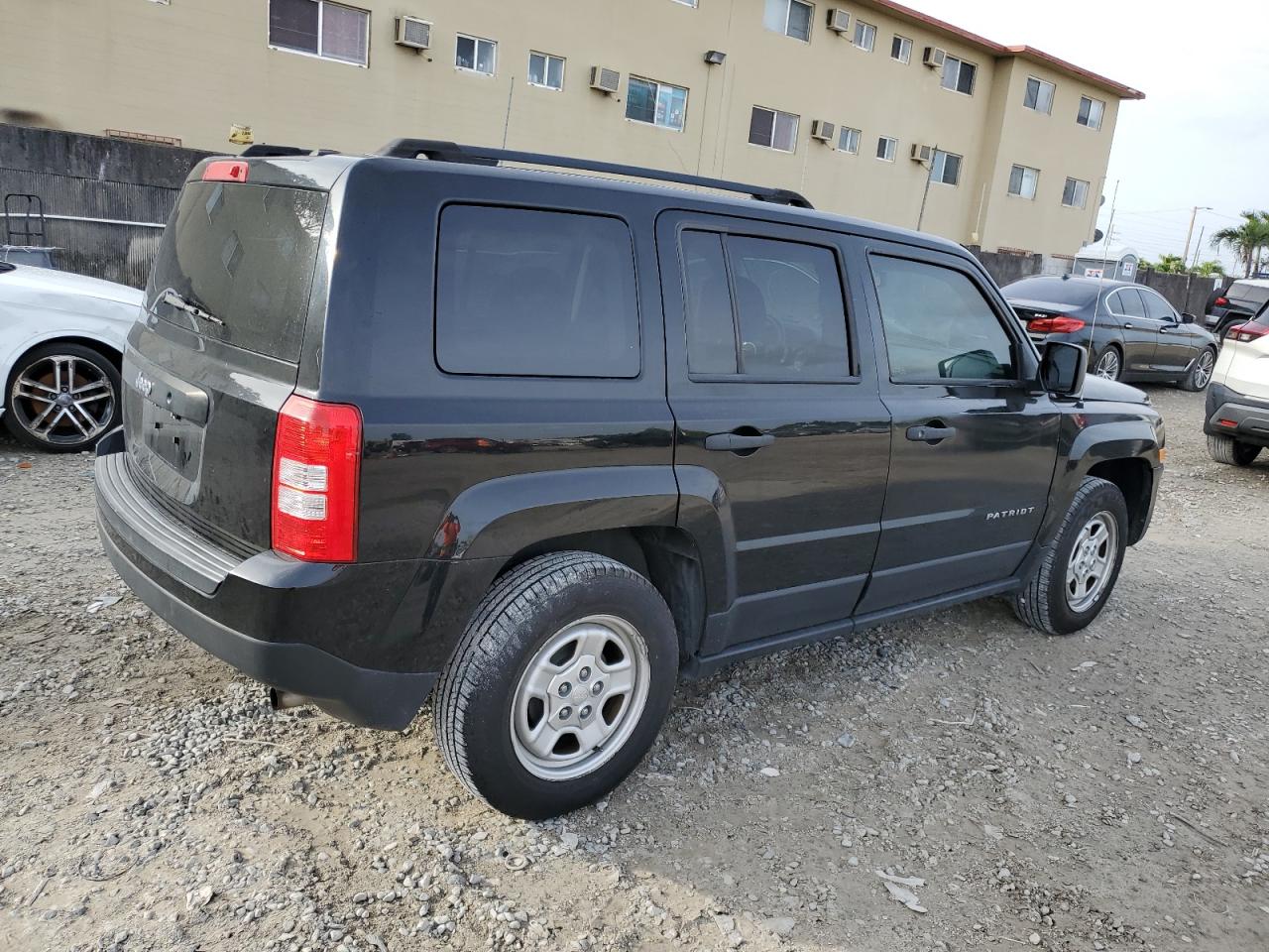 Изображение 3 2016 JEEP PATRIOT SPORT 2016 с VIN 1C4NJPBB0GD554376