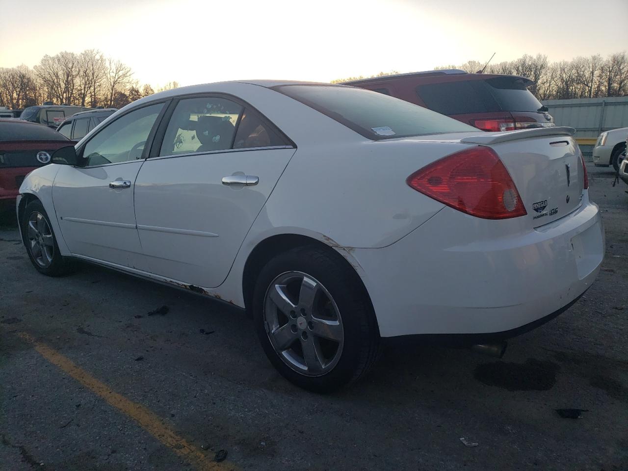 Image 2 of 2009 PONTIAC G6 GT 2009 with VIN 1G2ZH57N394193219