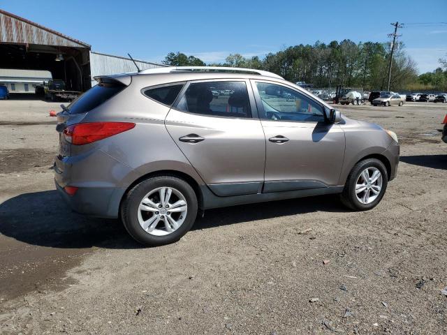 Image 3 of 2010 HYUNDAI TUCSON GLS 2010 with VIN KM8JU3AC8AU099076