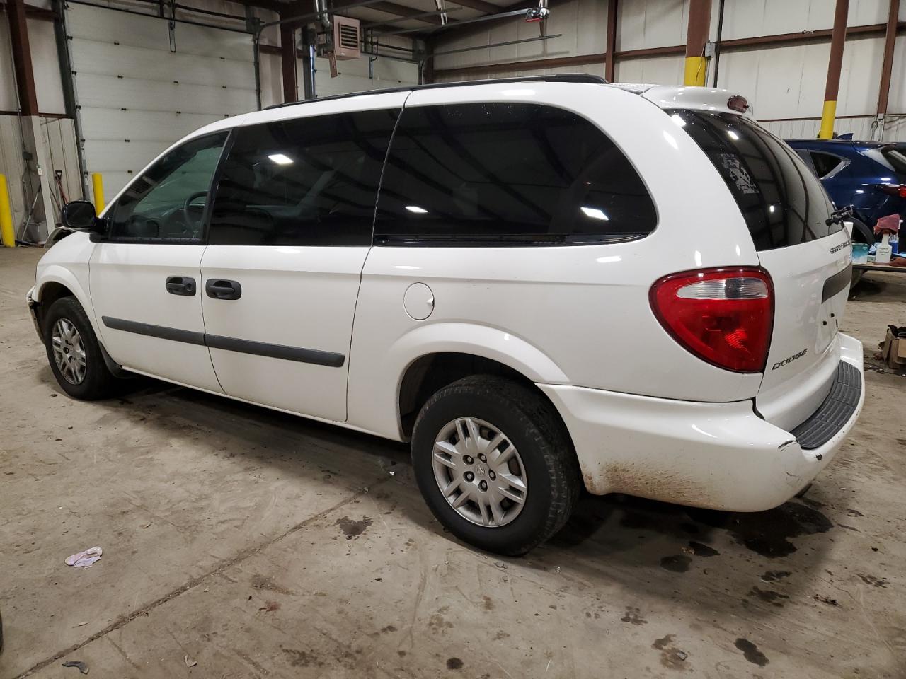 Image 2 of 2006 DODGE GRAND CARAVAN SE 2006 with VIN 1D4GP24R46B694805