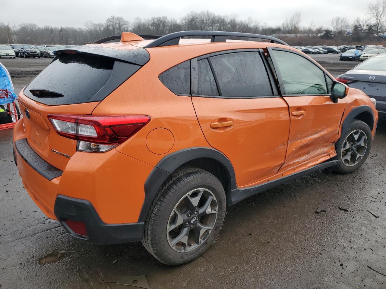 Image 3 of 2019 SUBARU CROSSTREK PREMIUM 2019 with VIN JF2GTACC3KG348548