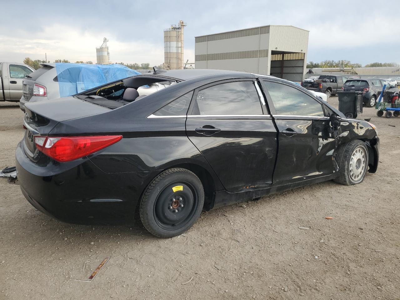 Obraz 3 z 2011 HYUNDAI SONATA GLS 2011 z VIN 5NPEB4AC4BH205620