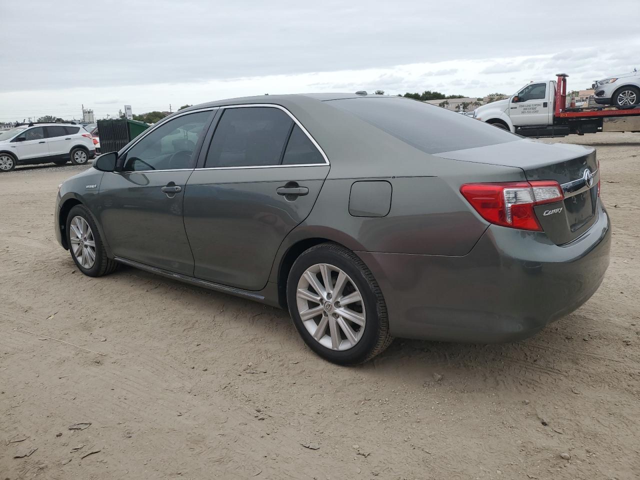 Obraz 2 z 2014 TOYOTA CAMRY HYBRID 2014 z VIN 4T1BD1FK2EU133933