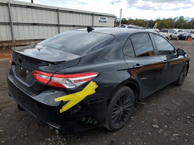 Obraz 3 z 2020 TOYOTA CAMRY SE 2020 z VIN 4T1G11AK8LU358618