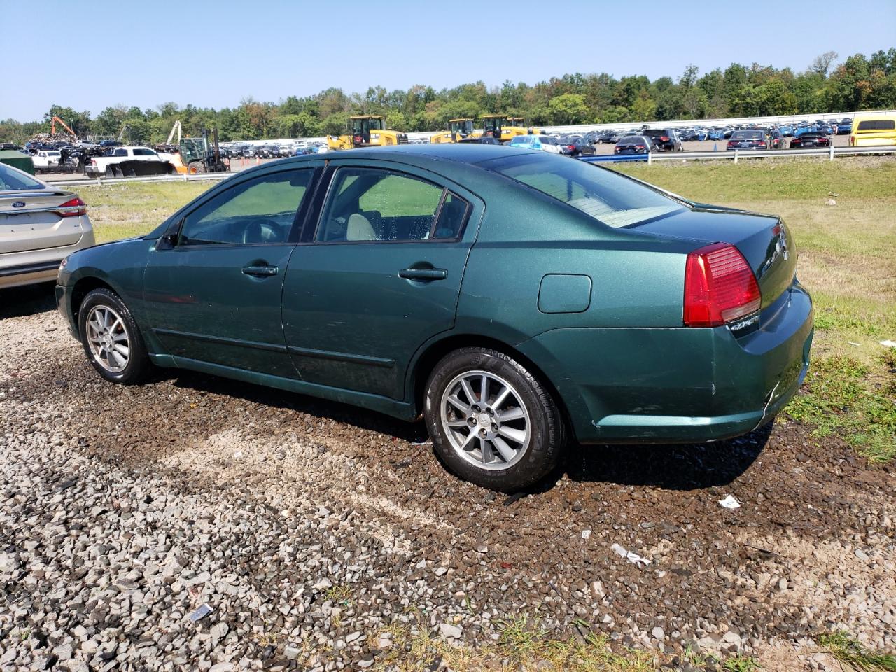 Image 2 of 2005 MITSUBISHI GALANT ES MEDIUM 2005 with VIN 4A3AB36F45E025762