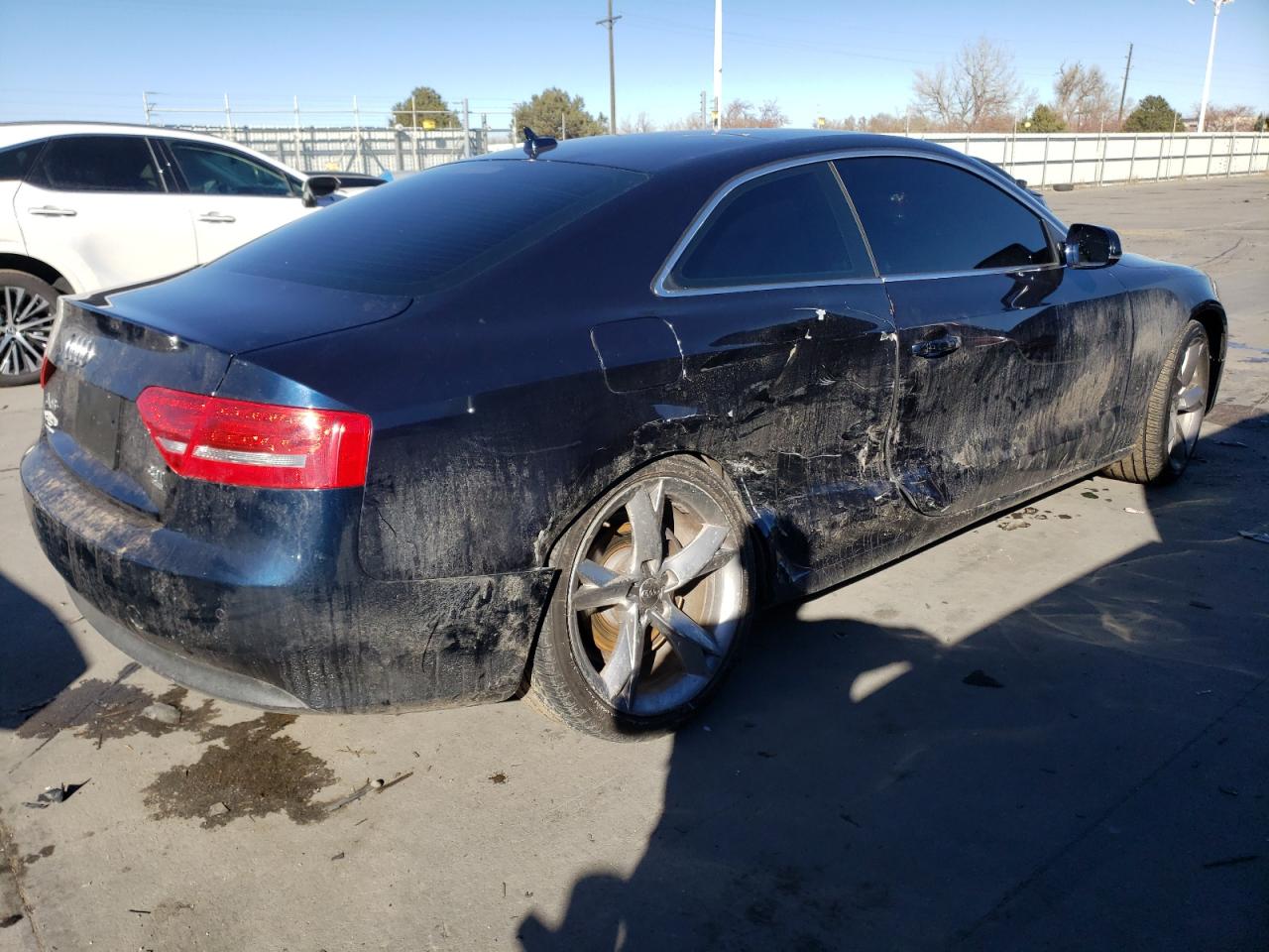 Image 3 of 2011 AUDI A5 PREMIUM PLUS 2011 with VIN WAURFAFR9BA066610