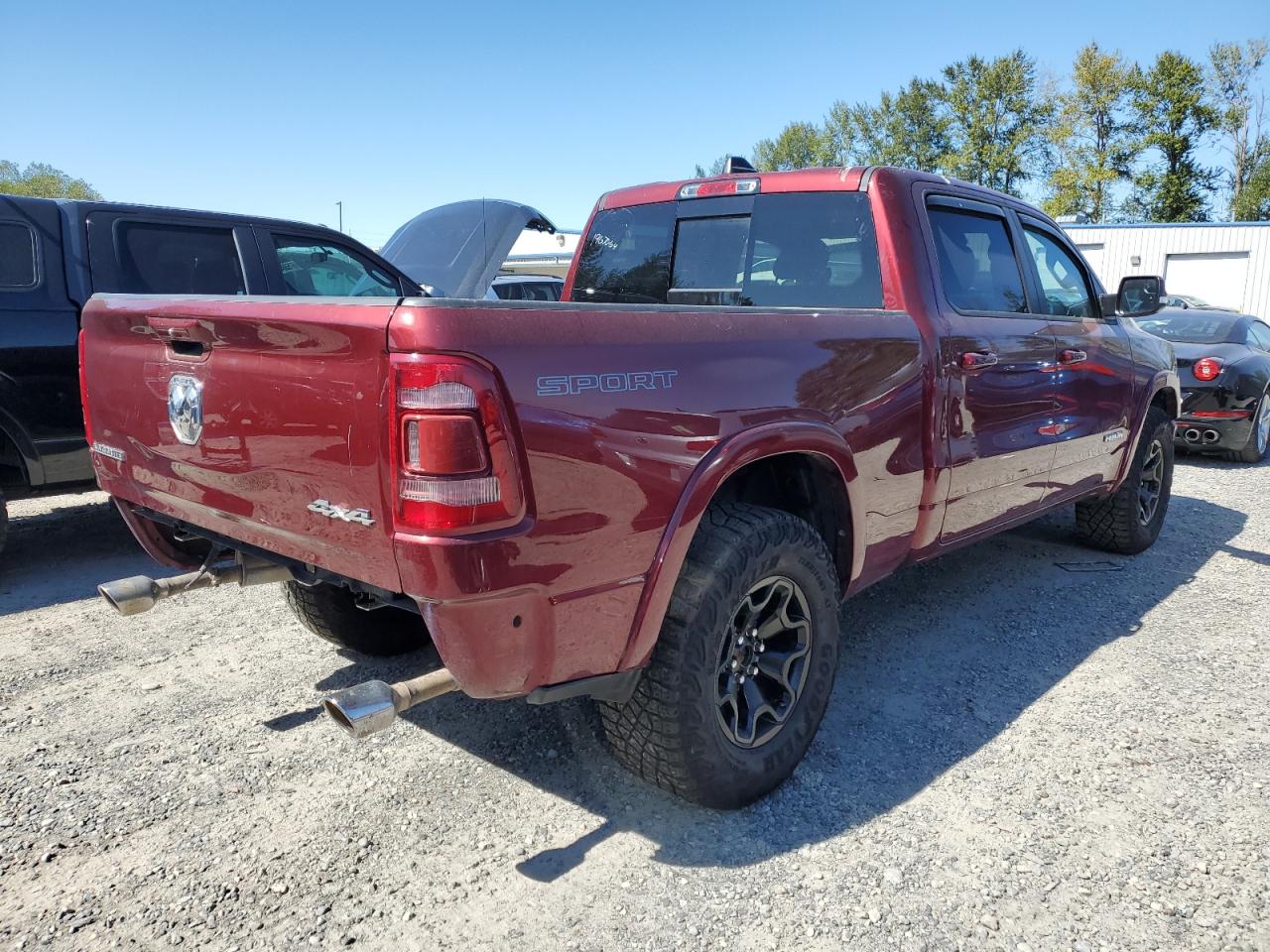 Obraz 3 z 2021 RAM 1500 LARAMIE 2021 z VIN 1C6SRFRT5MN518703