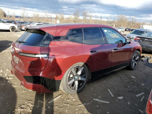 Obraz 3 z 2022 BMW IX XDRIVE50 2022 z VIN WB523CF05NCK56452