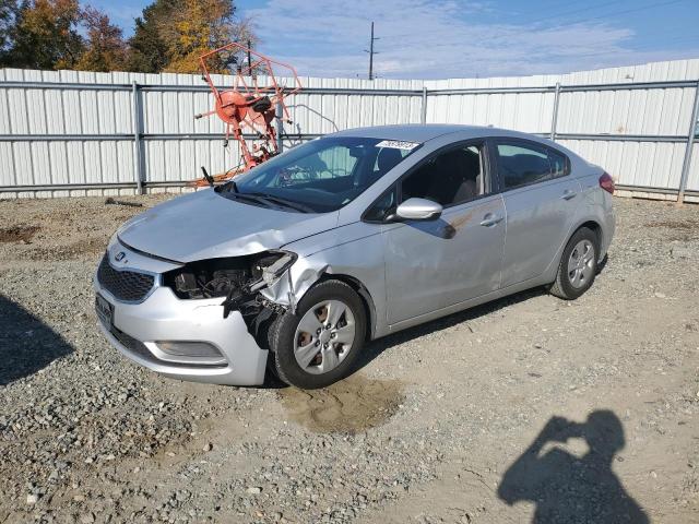 Image 1 of 2016 KIA FORTE LX 2016 with VIN KNAFK4A69G5604378