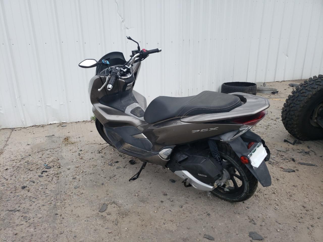 Изображение 3 2019 HONDA WW150 A 2019 с VIN RLHKF3011KY000028