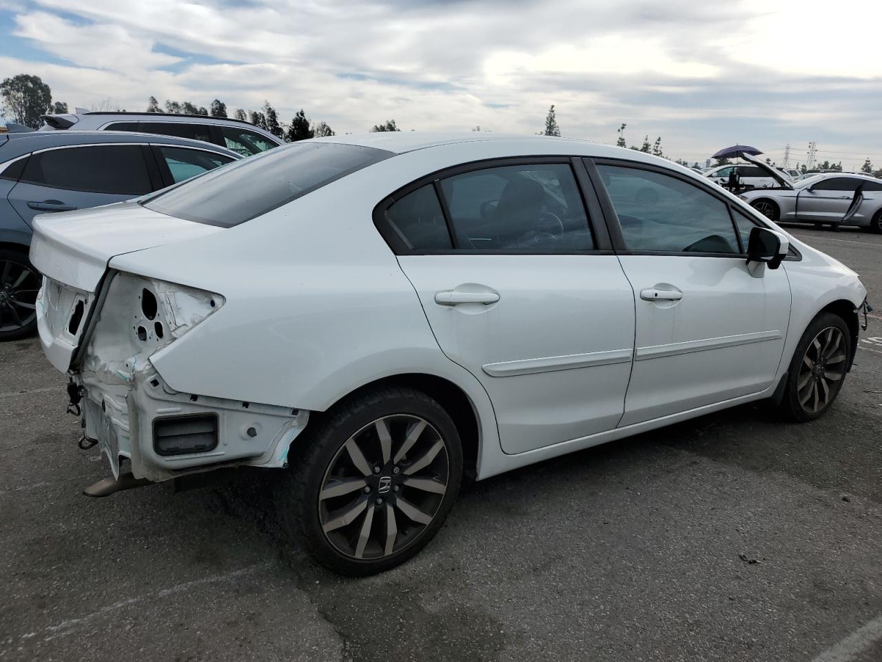 Obraz 3 z 2015 HONDA CIVIC EXL 2015 z VIN 19XFB2F91FE266472