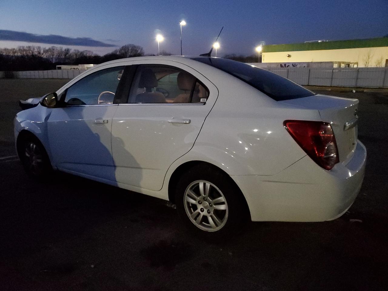 Image 2 of 2014 CHEVROLET SONIC LT 2014 with VIN 1G1JC5SH5E4177924