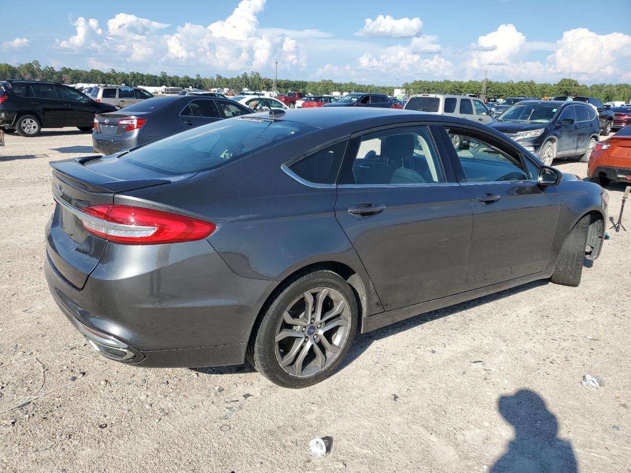 Obraz 3 z 2017 FORD FUSION S 2017 z VIN 3FA6P0G7XHR332814