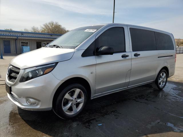 Obraz 1 z 2017 MERCEDES-BENZ METRIS  2017 z VIN WD4PG2EE6H3241247