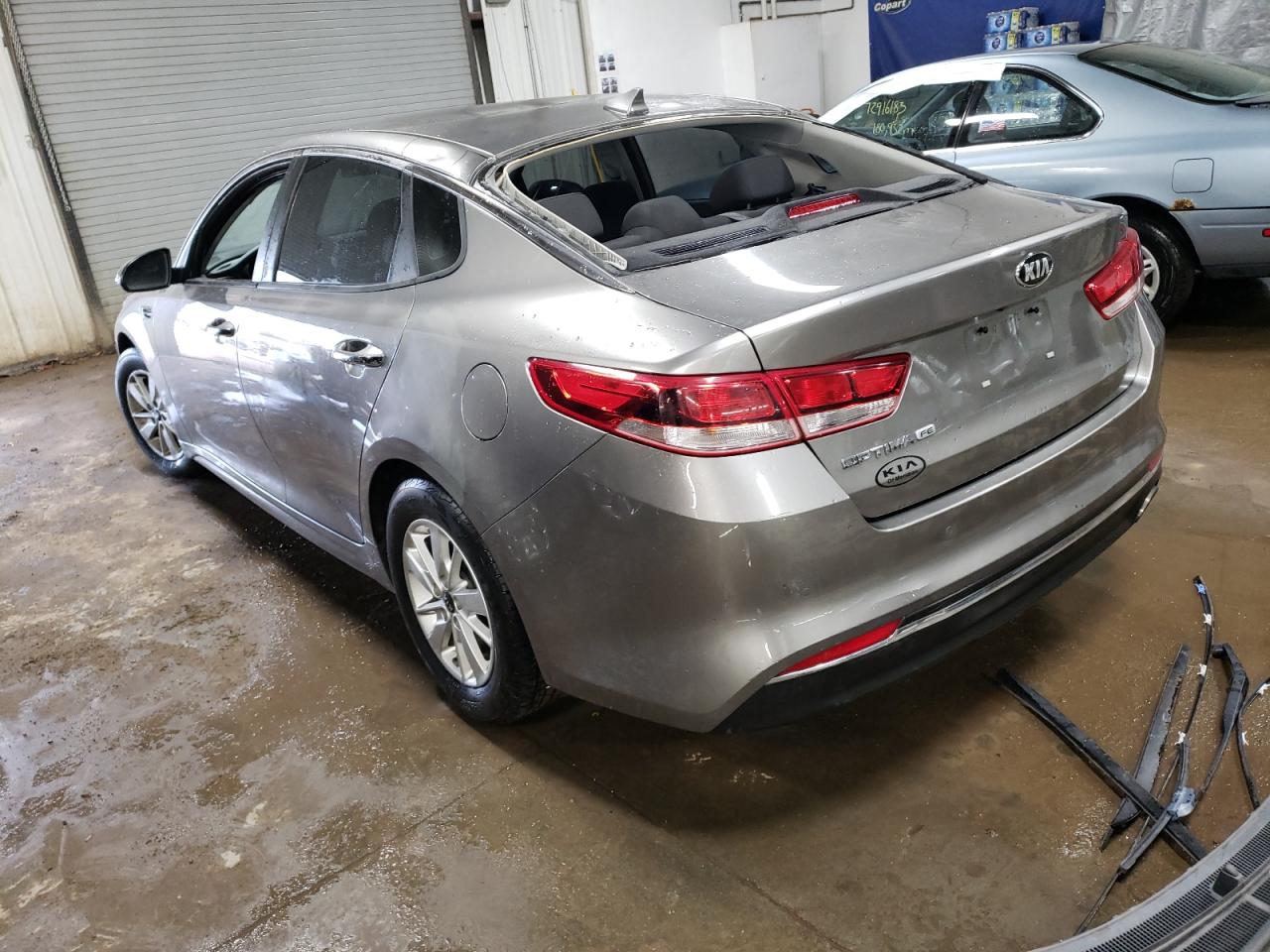 Obraz 2 z 2018 KIA OPTIMA LX 2018 z VIN 5XXGT4L34JG248996