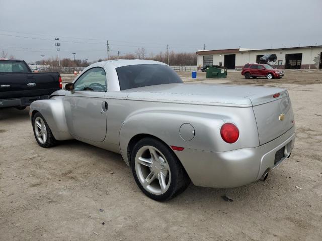 Obraz 2 z 2004 CHEVROLET SSR  2004 z VIN 1GCES14P94B104672