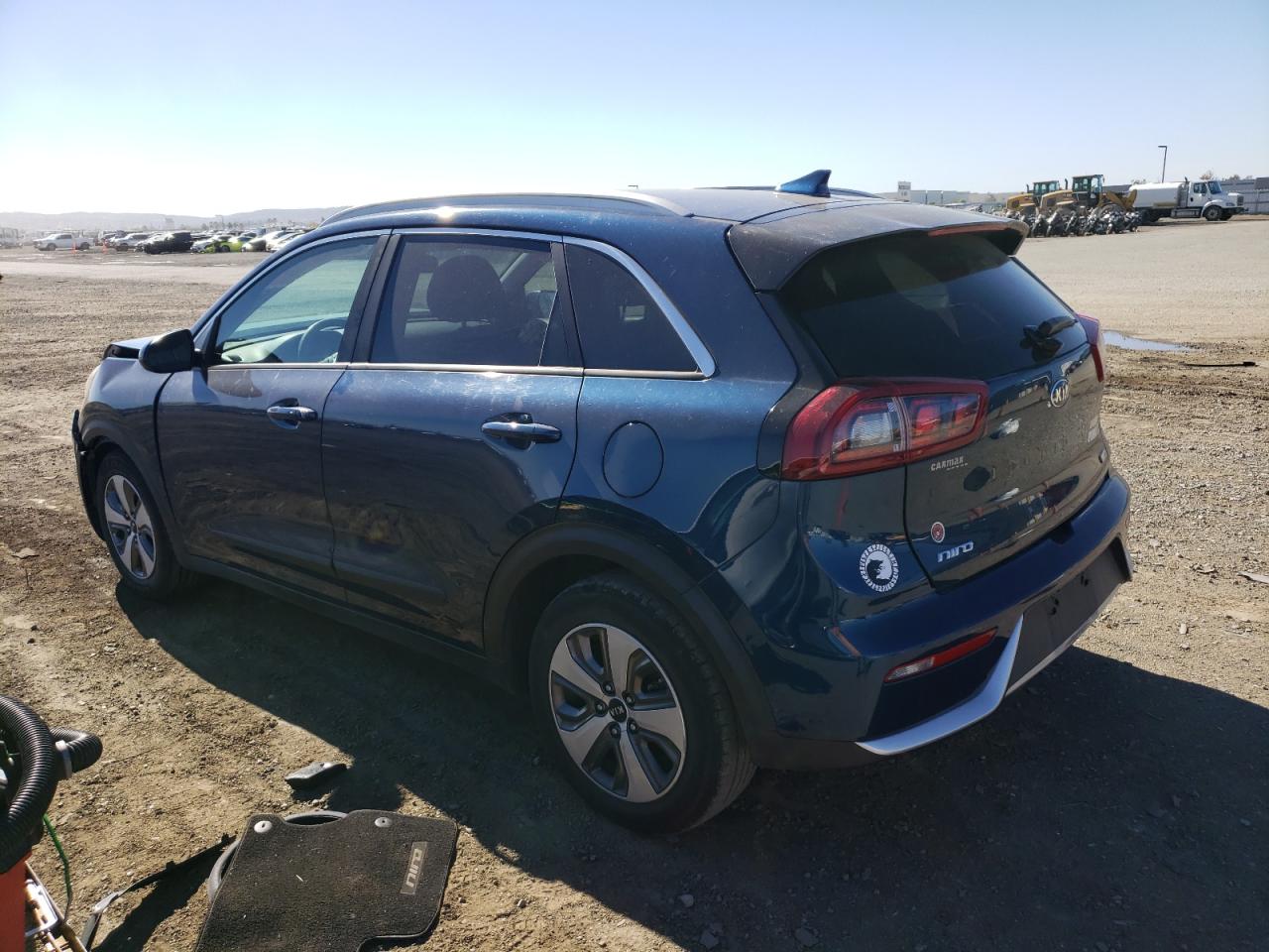 Image 2 of 2019 KIA NIRO FE 2019 with VIN KNDCB3LC2K5265491