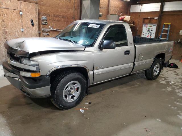 Image 1 of 2002 CHEVROLET SILVERADO K1500 2002 with VIN 1GCEK14WX2Z174967