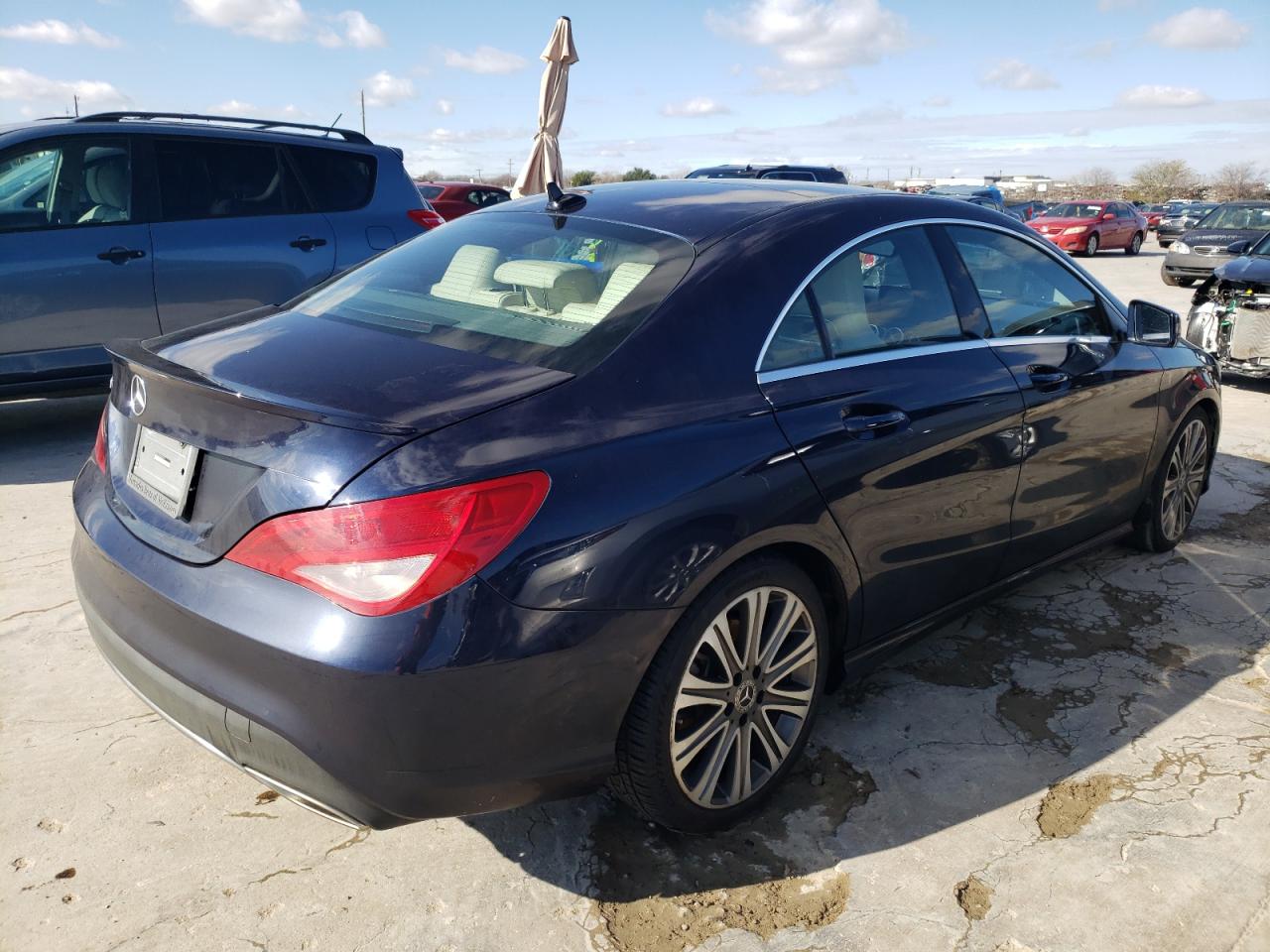 Image 3 of 2018 MERCEDES-BENZ CLA 250 2018 with VIN WDDSJ4EB6JN676017