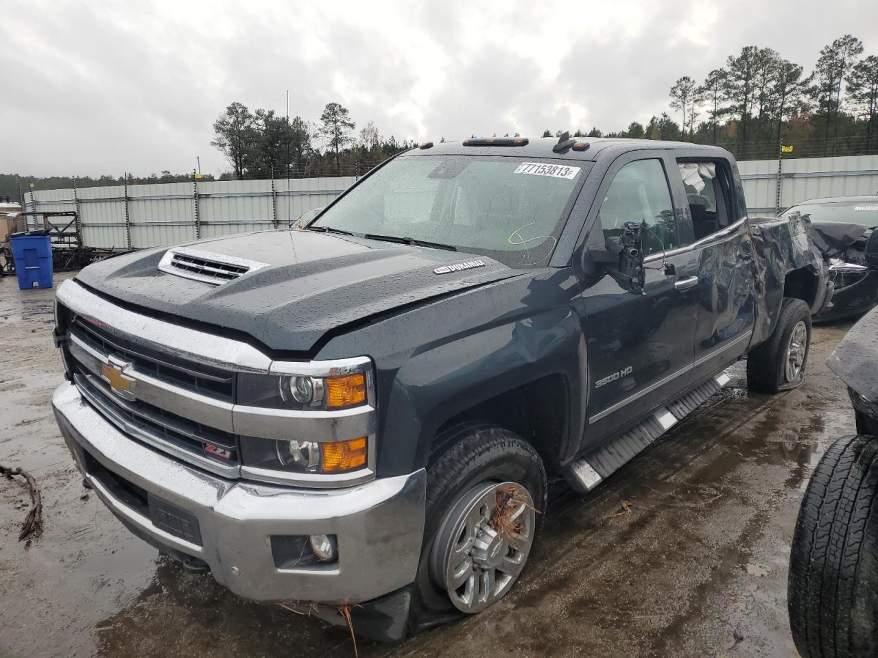 Image 2 of 2019 CHEVROLET SILVERADO K3500 LTZ 2019 with VIN 1GC4KXEY1KF181659