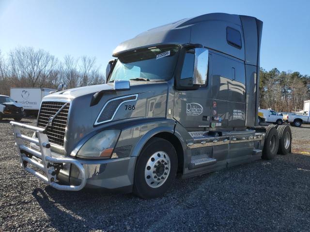 Изображение 2 2016 VOLVO VN VNL 2016 с VIN 4V4NC9EJ7GN945323