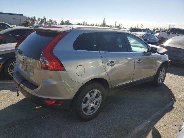 Obraz 3 z 2012 VOLVO XC60 3.2 2012 z VIN YV4940DL0C2335197