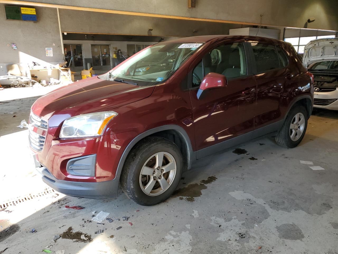 Image 1 of 2016 CHEVROLET TRAX LS 2016 with VIN 3GNCJNSB1GL277511