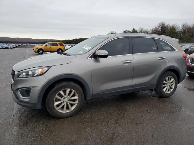 Image 1 of 2017 KIA SORENTO LX 2017 with VIN 5XYPG4A58HG208385