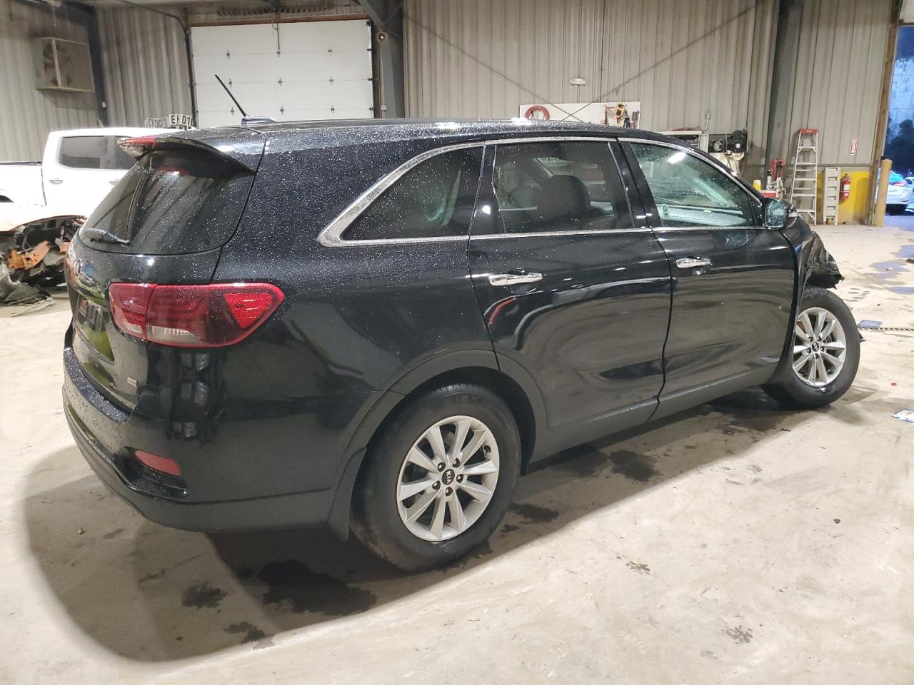Изображение 3 2020 KIA SORENTO L 2020 с VIN 5XYPG4A32LG679164