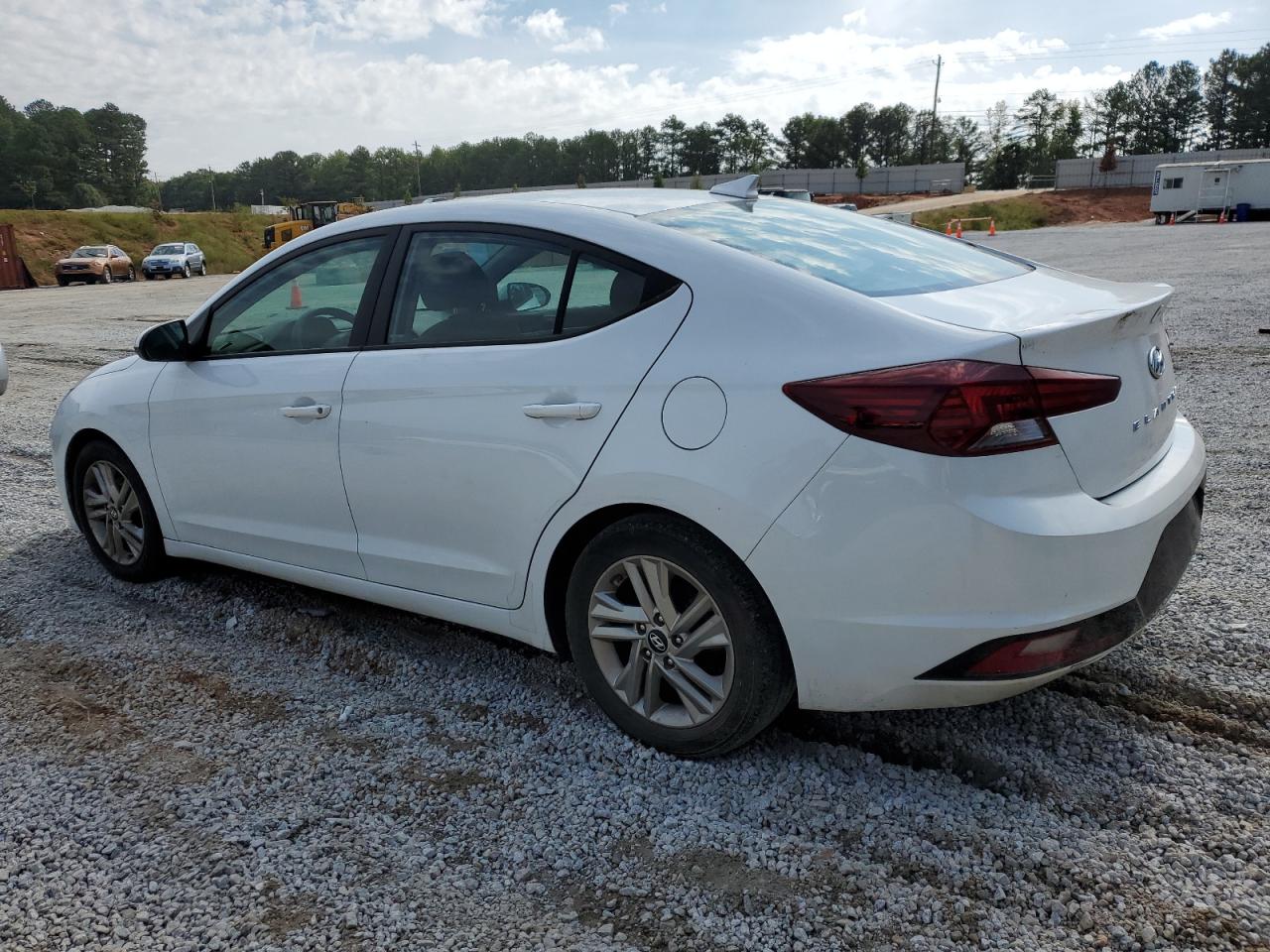 Image 2 of 2019 HYUNDAI ELANTRA SEL 2019 with VIN 5NPD84LF6KH430591