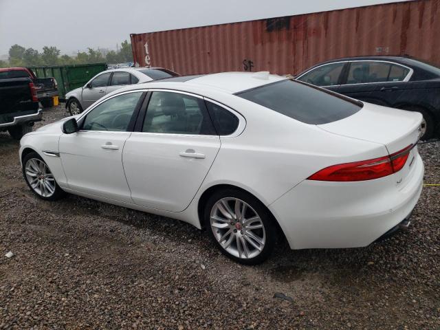 Image 2 of 2016 JAGUAR XF PRESTIGE 2016 with VIN SAJBK4BV9GCY21885