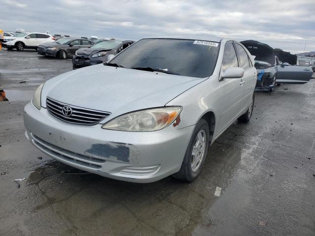 Obraz 2 z 2002 TOYOTA CAMRY LE 2002 z VIN 4T1BF30K22U526583