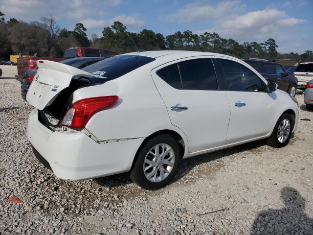 Obraz 3 z 2018 NISSAN VERSA S 2018 z VIN 3N1CN7AP1JL832831