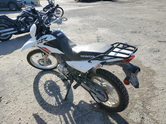 Изображение 3 2023 HONDA XR150L E 2023 с VIN 3H1KD1319PD005157