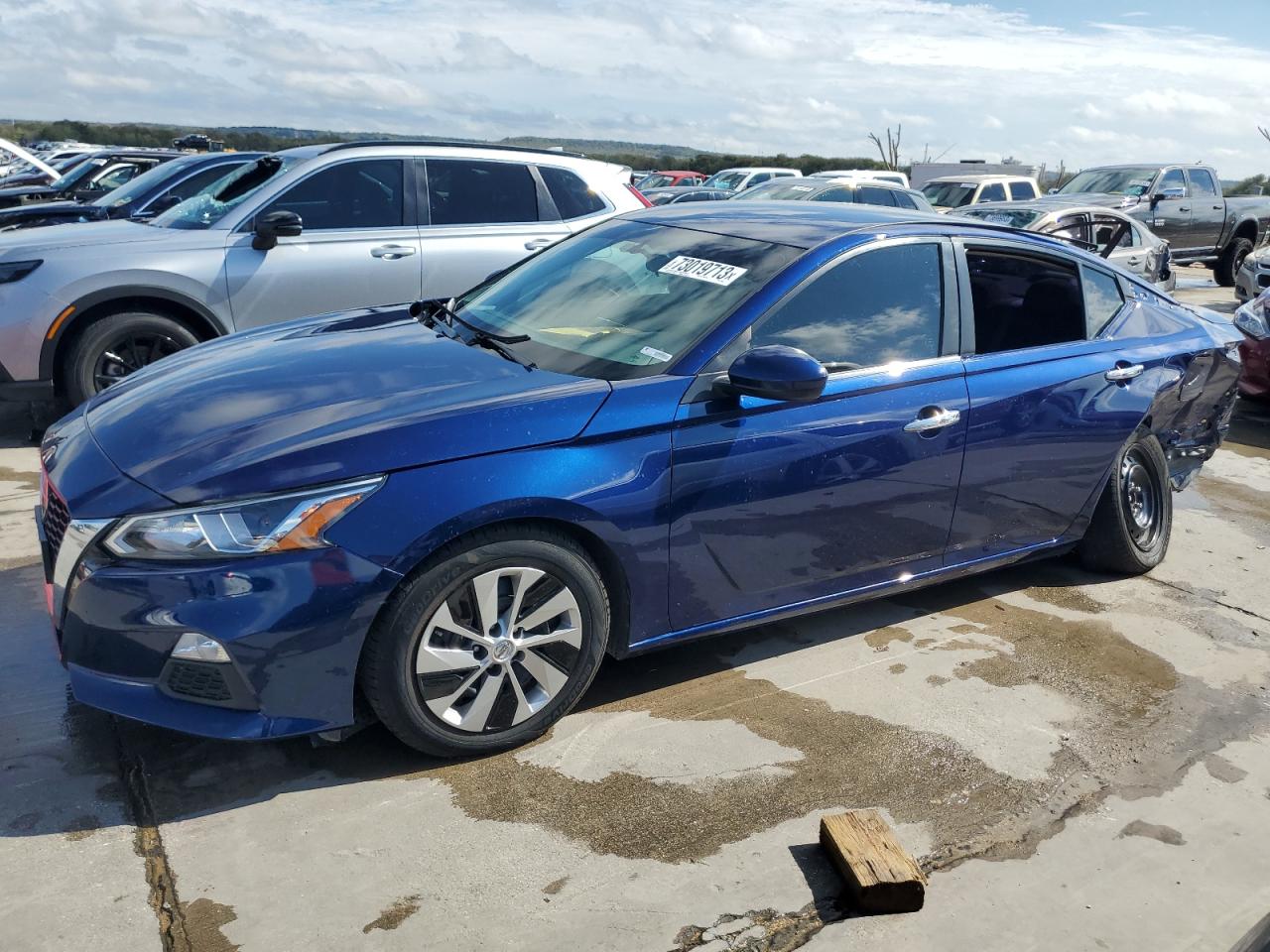 Obraz 1 z 2019 NISSAN ALTIMA S 2019 z VIN 1N4BL4BV0KC230337