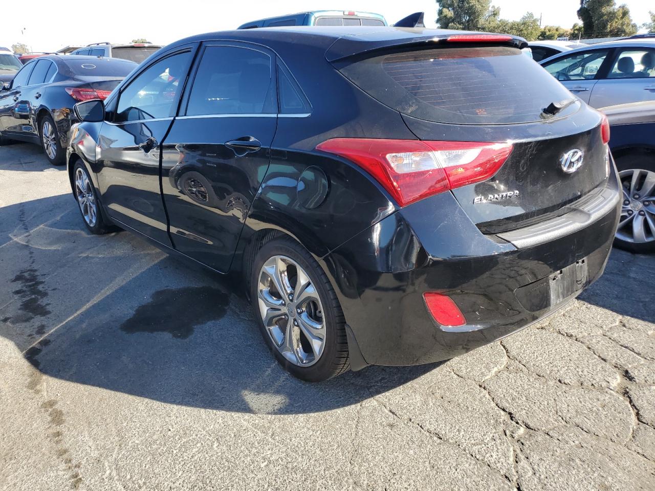 Image 2 of 2013 HYUNDAI ELANTRA GT  2013 with VIN KMHD35LE1DU063504