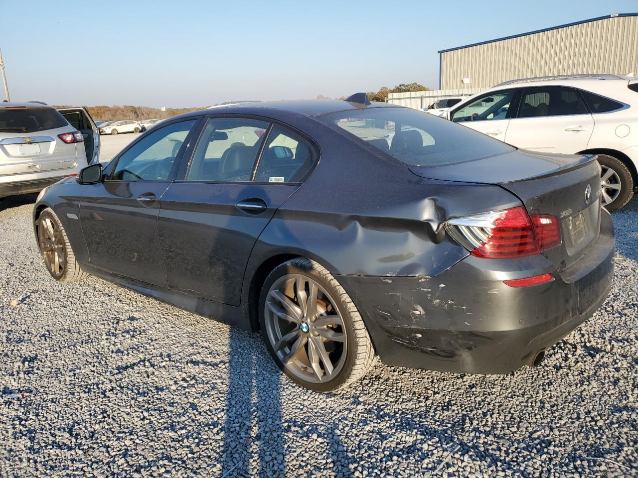 Изображение 2 2016 BMW 535 XI 2016 с VIN WBA5B3C59GG259643