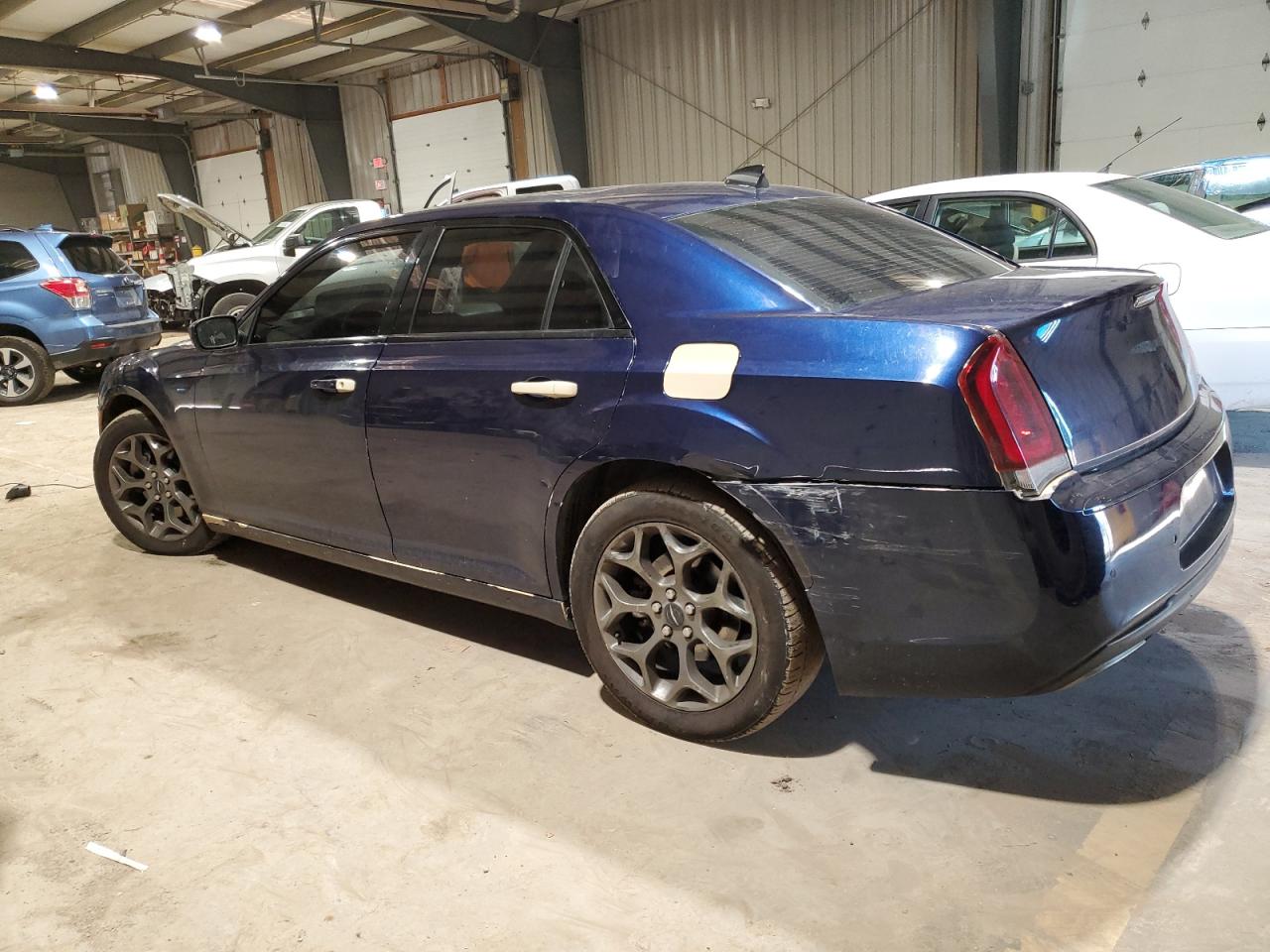 Изображение 2 2015 CHRYSLER 300 S 2015 с VIN 2C3CCAGG3FH905418